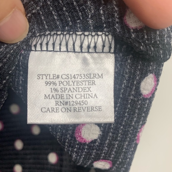 2for20  NWT Fred David Scoop Front Top Blouse Medium - Picture 2 of 4